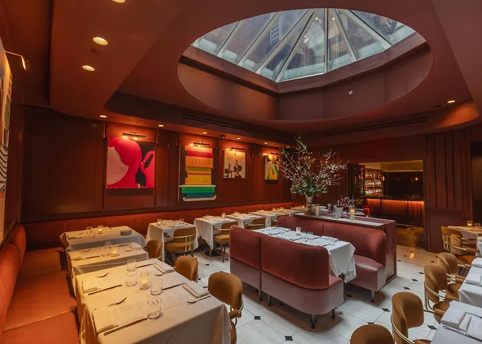 The Iroquois Times Square, A Small Luxury Hotel