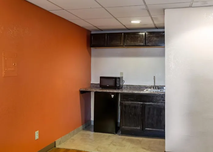 Hotel Elizabeth Near Newark Liberty International Airport New Jersey